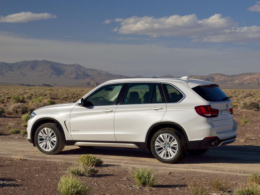  BMW X5 xDrive 3.0d 2013 года  (фото 22 из 30)